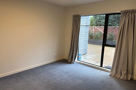 Photo of property in 2/2 Wakelin Place, Redwood, Christchurch, 8051
