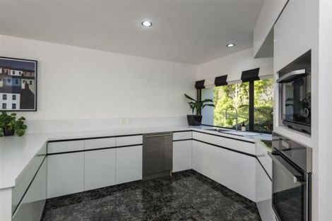 Photo of property in 2/31 Harry Ell Drive, Cashmere, Christchurch, 8022