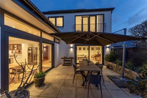 Photo of property in 62a Holly Road, St Albans, Christchurch, 8014