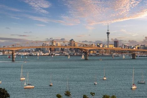 Photo of property in 11 Hinemoa Street, Birkenhead, Auckland, 0626