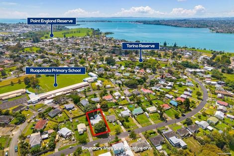 Photo of property in 22 Torino Street, Point England, Auckland, 1072