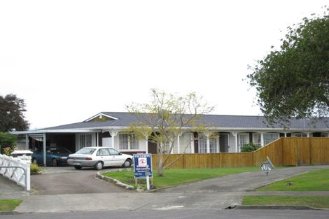 Photo of property in 2/13 Dunn Place, Pirimai, Napier, 4112