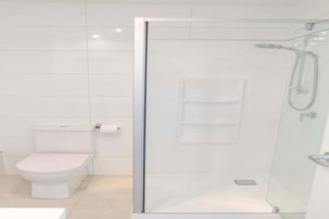 Photo of property in 12b Titoki Street, Te Atatu Peninsula, Auckland, 0610