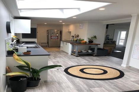 Photo of property in 24 Ngaumatau Road, Point Howard, Lower Hutt, 5013