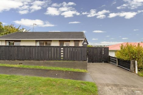 Photo of property in 2a Laurel Grove, Maungaraki, Lower Hutt, 5010