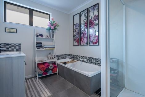 Photo of property in 338 Suffolk Road, Stoke, Nelson, 7011