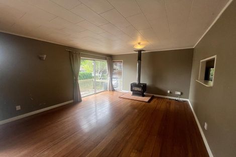 Photo of property in 7 Osmond Court, Sunnyvale, Auckland, 0612