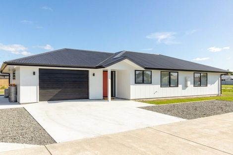 Photo of property in 15 Farley Avenue, Greytown, 5712