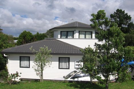 Photo of property in 704 East Coast Road, Pinehill, Auckland, 0632