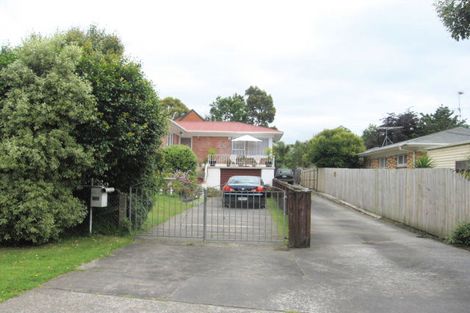 Photo of property in 411b Great South Road, Opaheke, Papakura, 2113