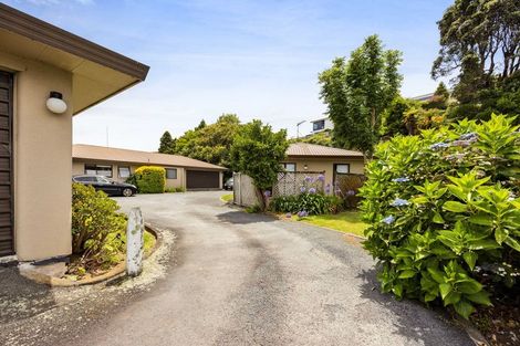 Photo of property in 4/99 Mangorei Road, Merrilands, New Plymouth, 4312