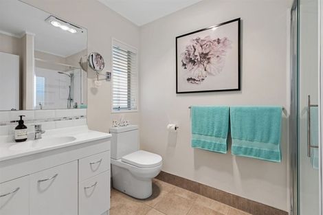 Photo of property in 496b Devonport Road, Tauranga South, Tauranga, 3112