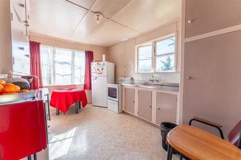 Photo of property in 17 Neal Street, Temuka, 7920