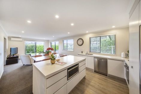 Photo of property in 32a Ainslee Street, Highlands Park, New Plymouth, 4312