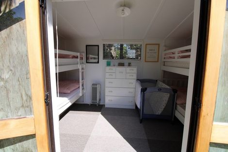 Photo of property in 10 Mack Street, Foxton Beach, Foxton, 4815