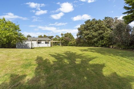 Photo of property in 8 Sand Dune Grove, Waikawa Beach, Manakau, 5573