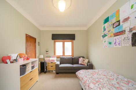 Photo of property in 24 Kauri Street, Roslyn, Palmerston North, 4414