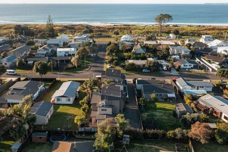 Photo of property in 160b Dickson Road, Papamoa Beach, Papamoa, 3118