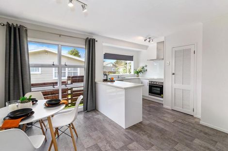 Photo of property in 8 Beryl Place, Pukehangi, Rotorua, 3015