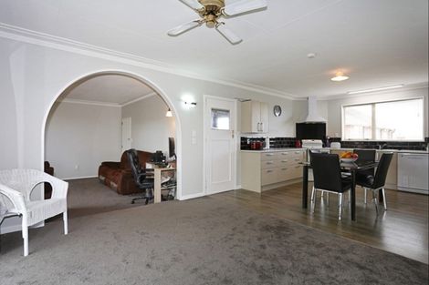 Photo of property in 1 Manapouri Street, Strathern, Invercargill, 9812