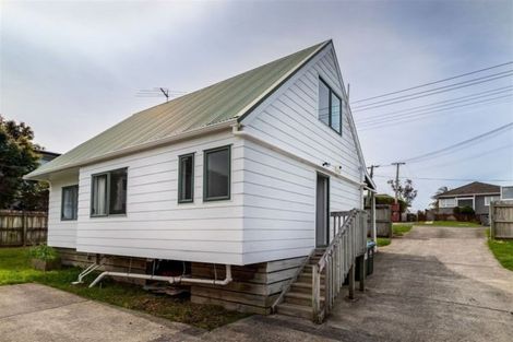Photo of property in 71a Barrack Road, Mount Wellington, Auckland, 1060