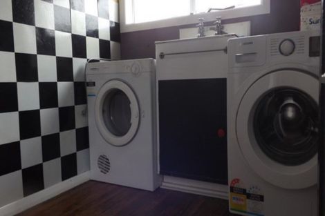 Photo of property in 13 Saint Annes Street, Levin, 5510