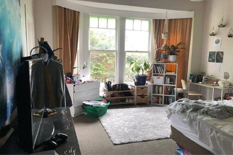 Photo of property in 21 Disley Street, Highbury, Wellington, 6012