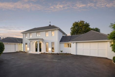 Photo of property in 24 Felstead Place, Avonhead, Christchurch, 8042