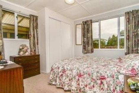 Photo of property in 62 Domett Street, Westport, 7825