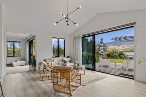 Photo of property in 14 Mclean Road, Northburn, Cromwell, 9383