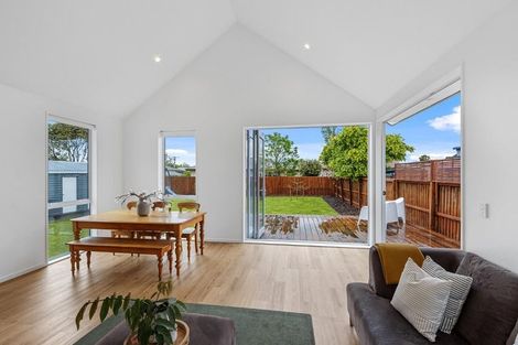 Photo of property in 77 Blighs Road, Strowan, Christchurch, 8052