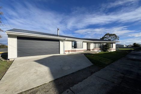 Photo of property in 12 Paterson Street, Grasmere, Invercargill, 9810