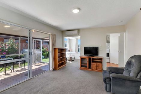 Photo of property in 13b Thornhill Place, Sockburn, Christchurch, 8042