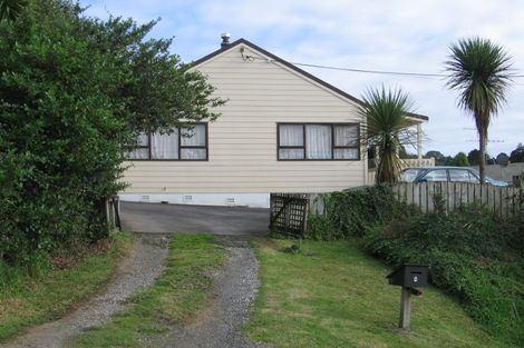 Photo of property in 8 Church Street, Swanson, Auckland, 0612