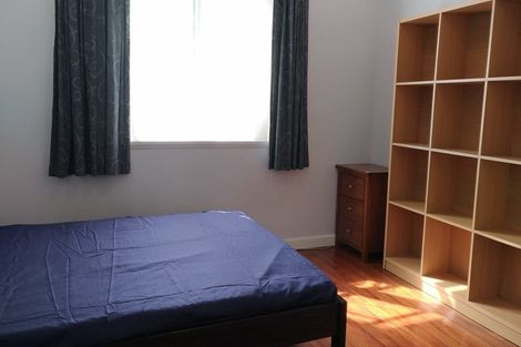 Photo of property in 1 Tyburnia Avenue, Mount Albert, Auckland, 1025