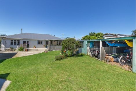 Photo of property in 78 Koputara Road, Himatangi Beach, Foxton, 4891