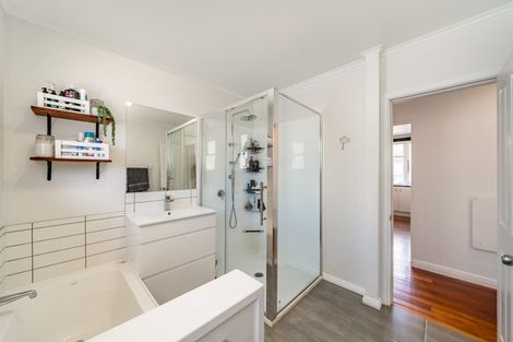 Photo of property in 38 Miro Street, Trentham, Upper Hutt, 5018