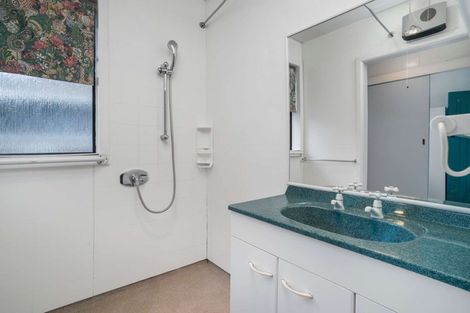 Photo of property in 14 Ardmore Place, Bishopdale, Christchurch, 8053