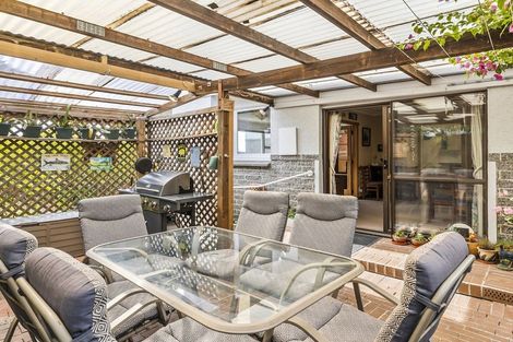 Photo of property in 4 Leven Street, Roslyn, Dunedin, 9010