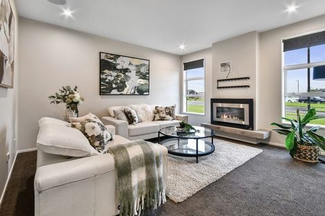 Photo of property in 2 Parkgrove Crescent, Pokeno, 2402