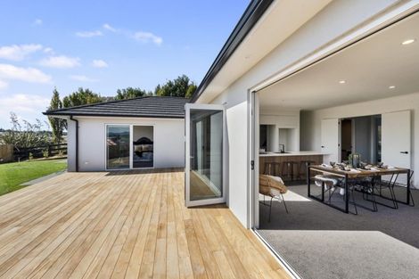 Photo of property in 18 Rose Berry Crescent, Flagstaff, Hamilton, 3210