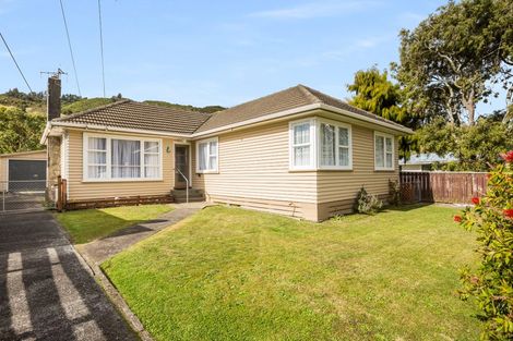 Photo of property in 93 Wood Street, Wainuiomata, Lower Hutt, 5014