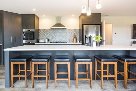 Photo of property in 52 Centre Road, Aokautere, Palmerston North, 4471