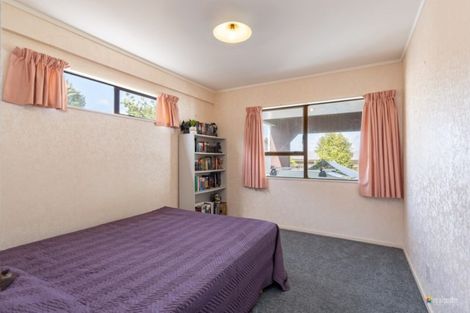 Photo of property in 33b Roband Crescent, Brown Owl, Upper Hutt, 5018