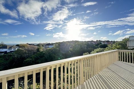 Photo of property in 20 Morere Street, Titahi Bay, Porirua, 5022