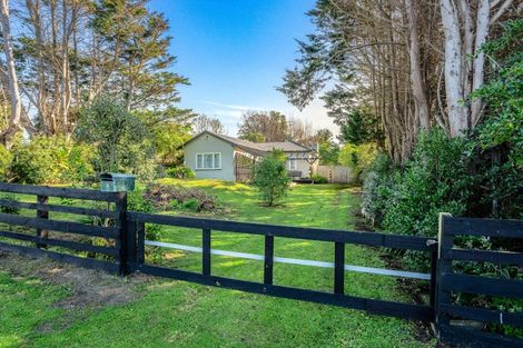 Photo of property in 5 Gawler Street, Te Horo Beach, Otaki, 5581