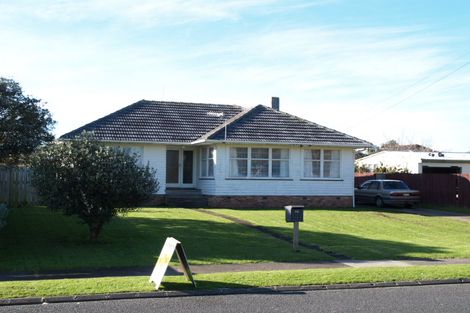 Photo of property in 48 Raglan Street, Mangere East, Auckland, 2024