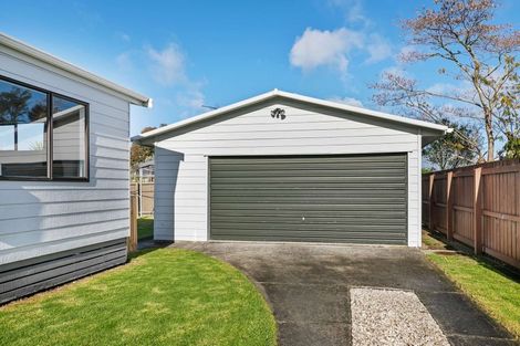 Photo of property in 5 Sequoia Place, Pukete, Hamilton, 3200