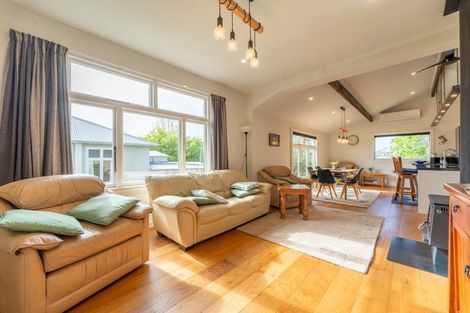 Photo of property in 20 Wai-iti Road, Maori Hill, Timaru, 7910