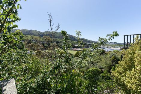 Photo of property in 45 Handyside Street, Tawa, Wellington, 5028